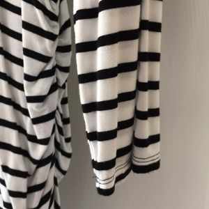 Jessica Simpson Tops - Jessica Simpson striped maternity Top Jessica Simpson Tops - Jessica Simpson striped maternity Top